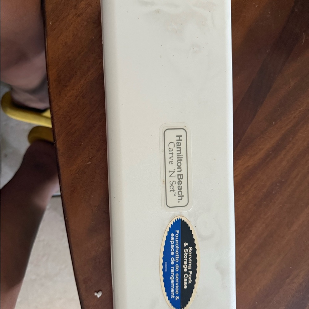 Hamilton Beach Electric Knife in White